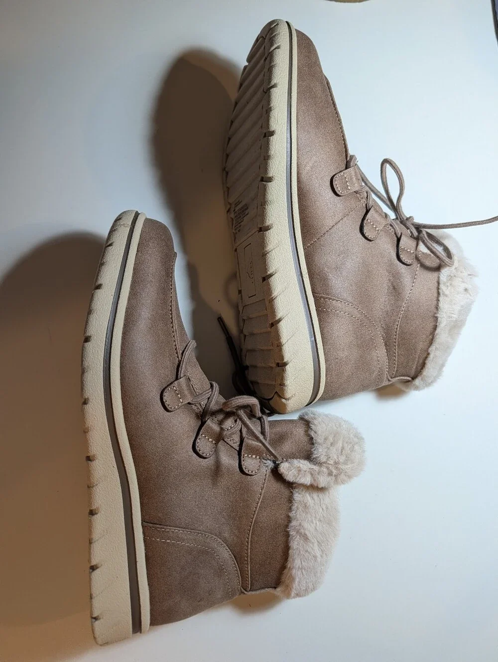 Cliffs Women’s Harisson Faux Fur Lace-Up Winter Boots - Taupe Size 9.5